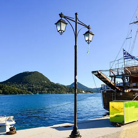 Dom wakacyjny Lefkada House With Private Yard Parking 2 Nydri (Lefkada)